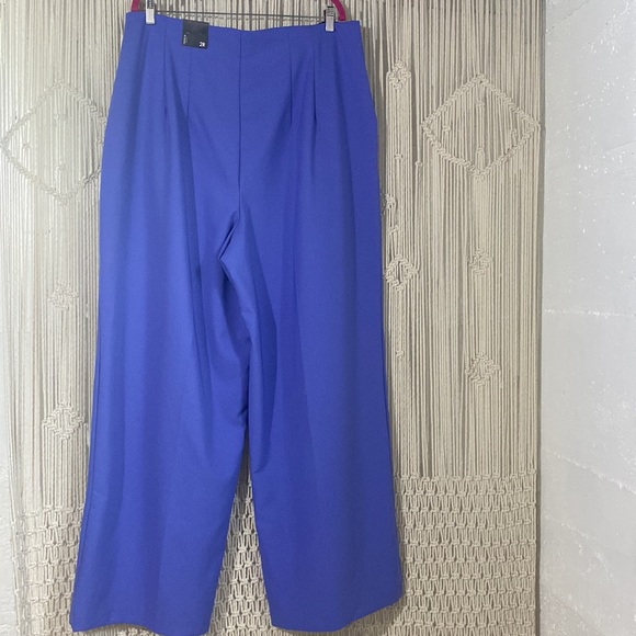 Torrid Pull On Wide Leg High Rise Pant Periwinkle NWT - Picture 3 of 6